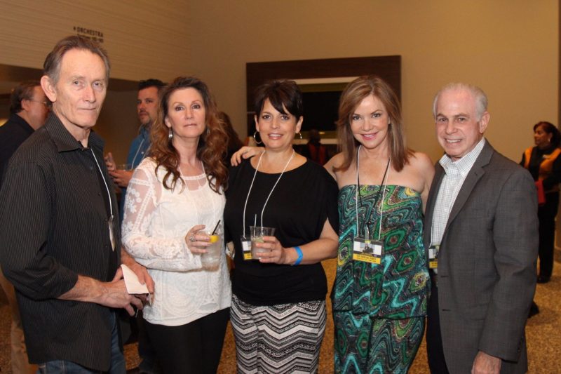 Committee member Amanda Smith with husband Gordon, Shawn, actress and singer Bobbie Eakes, Mitch Blumberg